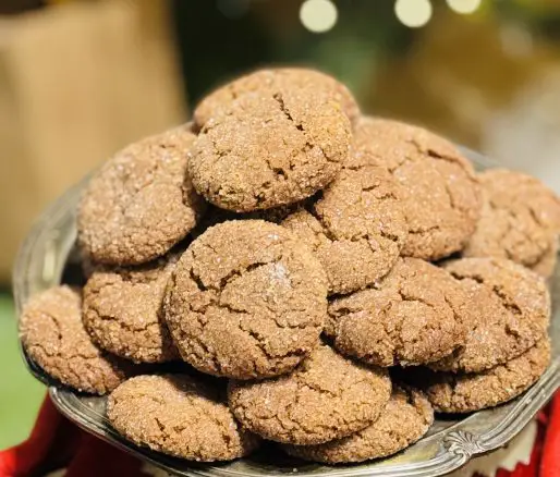 Biscuiți aromați și parfumați cu scorțișoară