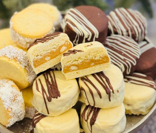 Biscuiți imperiali cu dulceață de lapte și ciocolată