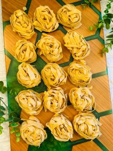 Tagliatelle de casă, magia pastelor proaspete care rup internetul