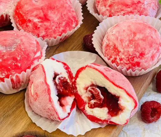 Mochi cu zmeură și mascarpone