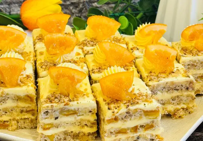 Prăjitura Bezea regală cu nucă portocale și cremă de ciocolată albă