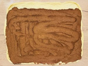 Cozonac babka cu cacao bine însiropat