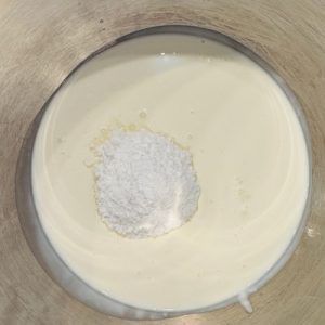 Prăjitura Balcarce cu nucă și dulceață de lapte