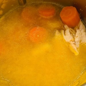 Supă cremă de pui cu legume - Rețetă sănătoasă fără grăsimi