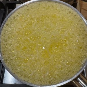 Haioșe cu unt ghee și magiun de prune