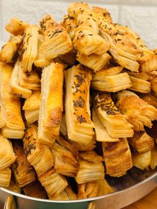 Saleuri cu untură - Rețetă veche de patiserie