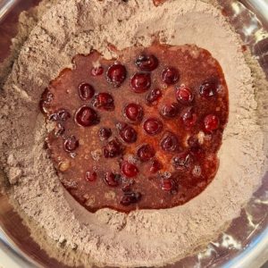 Ciocolată de casă cu vișine – Desertul perfect între dulce și acrișor