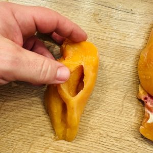 Piept de pui umplut cu spanac și cașcaval – Rețetă gustoasă, ușor de preparat