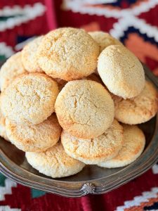 Fursecuri cu nucă de cocos în stil Caraibian - Rețetă fără gluten, aromata si ușor de făcut