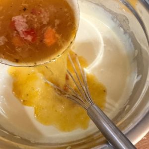 Ciorbă de miel cu smântână - Rețetă ardelenească