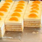 Prăjitură cu miere și cremă de mascarpone cu ciocolată și mandarine