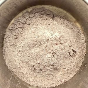 Tort snickers creamy crunch