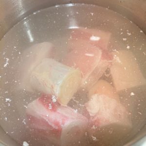 Pastă de mici - Mici de porc cu vitǎ - Mititei făcuți în casă
