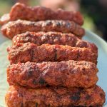 Pastă de mici - Mici de porc cu vitǎ - Mititei făcuți în casă