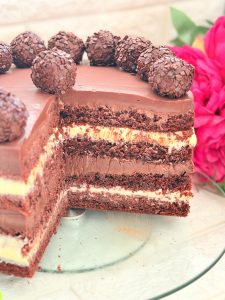 Tort Brigadeiro Duo cu ciocolată albă și neagră