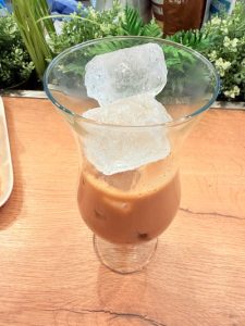 Iced Coffee cu lapte condensat