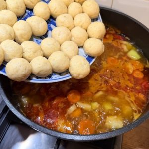 Ciorbă cu găluște de cartofi - Gombocz leves