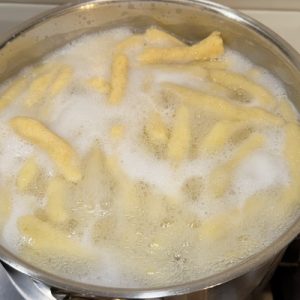 Puțe cu mac - Nudli - Vuțârli - Puțișoare