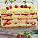 Tort Regele Carol cu vișine și fistic