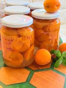 Compot de caise pentru iarnă