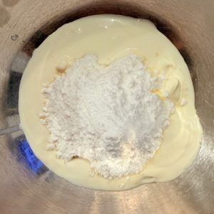Tort Aluna de aur
