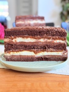 Tort Aluna de aur