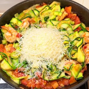 Paste de Zucchini cu Creveți sau Fettuccine din Zucchini