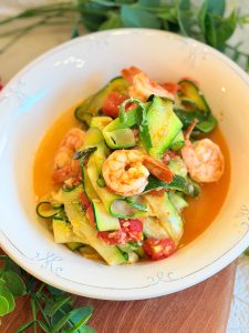 Paste de Zucchini cu Creveți sau Fettuccine din Zucchini