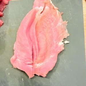 Șnițel de porc umplut cu șuncă și cașcaval