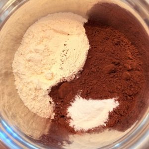 Tort Brigadeiro cu cocos