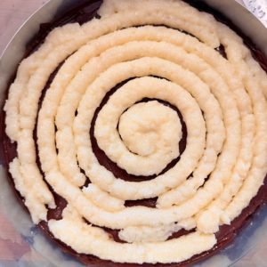 Tort Brigadeiro cu cocos