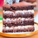 Tort Brigadeiro cu cocos