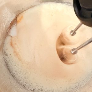 Prăjitură Mokka cu nucă și ciocolată