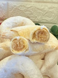 Cornulețe Semilună cu migdale 