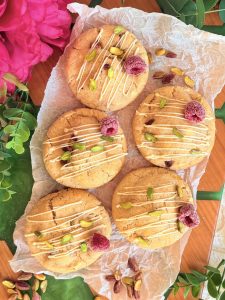 Cookies cu zmeură și fistic 