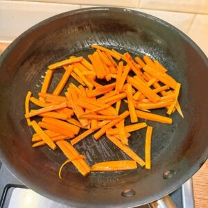 Tempeh cu legume in stil asiatic