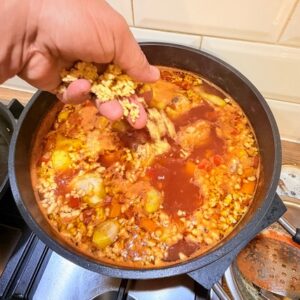Ciorbă de pui cu legume și tărhană