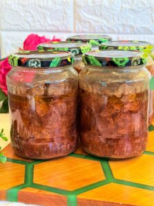 Carne de vită la borcan pentru iarnă