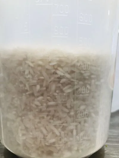 Cel mai bun Pilaf de orez simplu și gustos