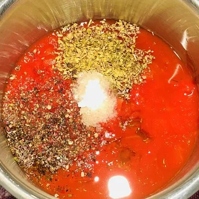 Pizza Siciliana cu aluat fără frământare